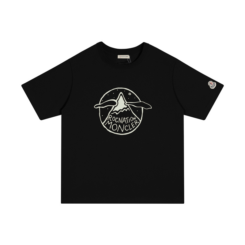 MONCLER カジュアルなプリントロゴ入りコットンTシャツ